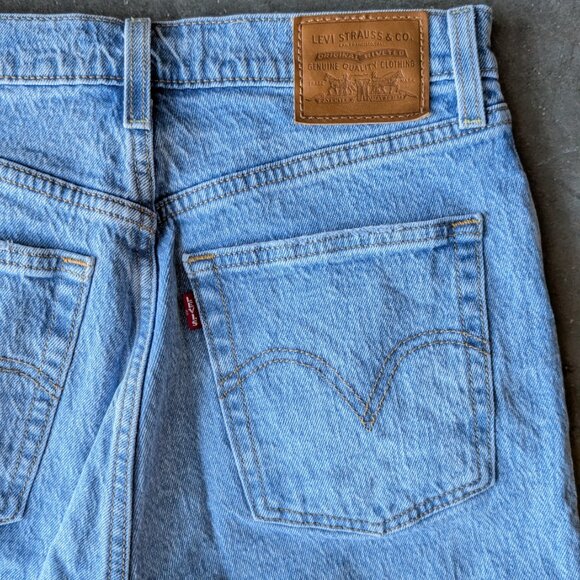 Levi's Ribcage Straight Ankle Jeans size 27 - Picture 10 of 11